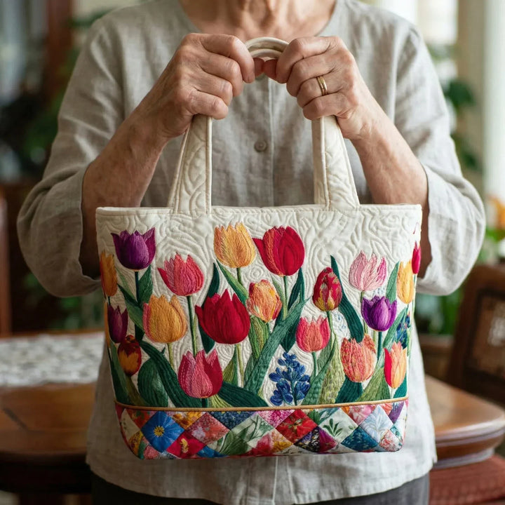 Gequiltete Tragetasche mit Tulpenmuster